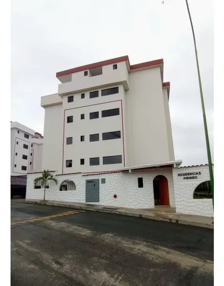 Apartamento En Venta Urb. Las Salias