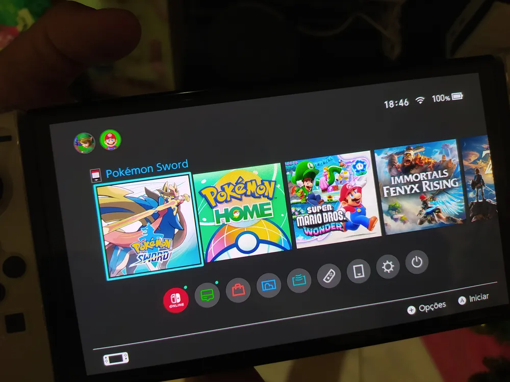 Console Nintendo Switch Oled Nintendo Bundle Super Mario Bros Wonder 3 Meses Nintendo Switch Online 64gb Branco - Imagem 4