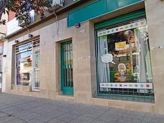 Ph En Venta - 3 Dormitorios 3 Baños - 180mts2 - Ramos Mejía