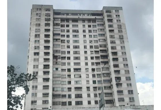 Venta De Apartamento En Buena Vista 77.28 M2 2h/1b (ig)