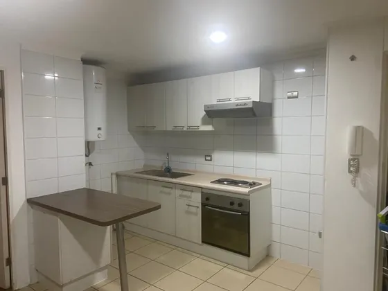 Departamento En Barrio Universitario Metro Toesca 