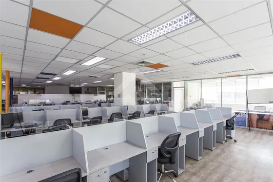 Oficina En Venta En Huechuraba