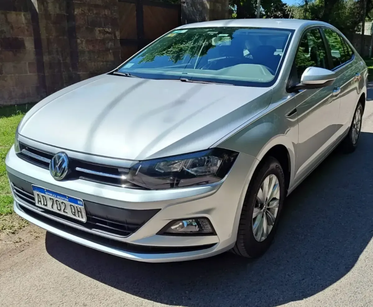 Volkswagen Virtus 1.6 Comfortline AT