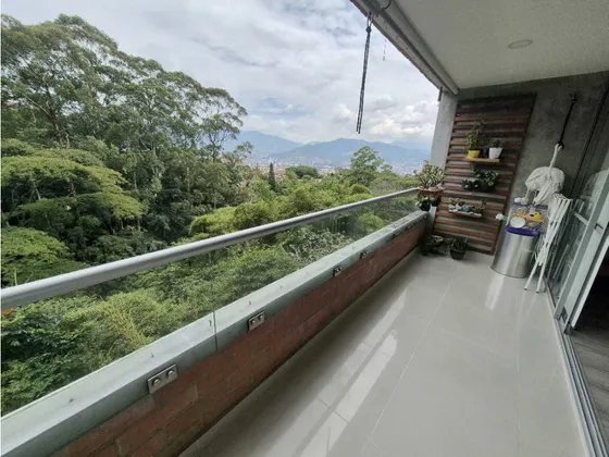 Venta Apartamento Remodelado En Envigado. Unidad Muy Completa