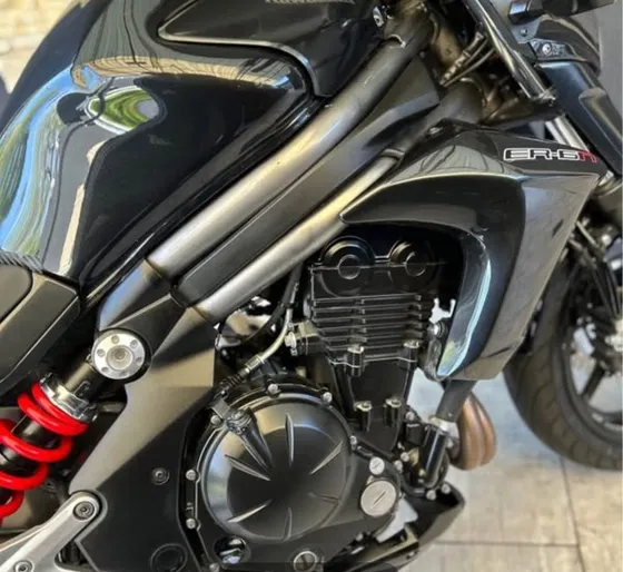 Kawasaki Er 6 N 650 Cc