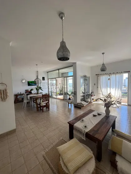 Exclusivo Piso De 200 Mts, Zona Parque  - Parana