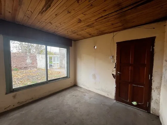 Casona Rural En Morse Ba / 20 Km De Junín 2 Viviendas En Un Terreno/se Pueden Subdividir