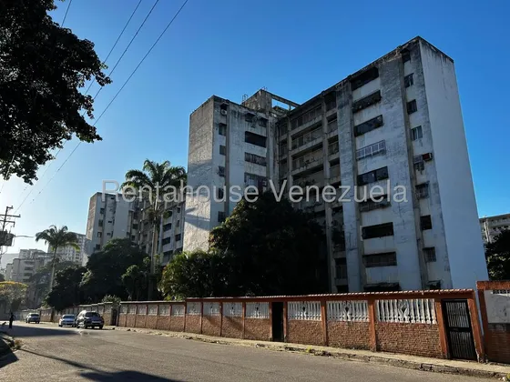 Venta De Apartamento En Caricuao. Lgb