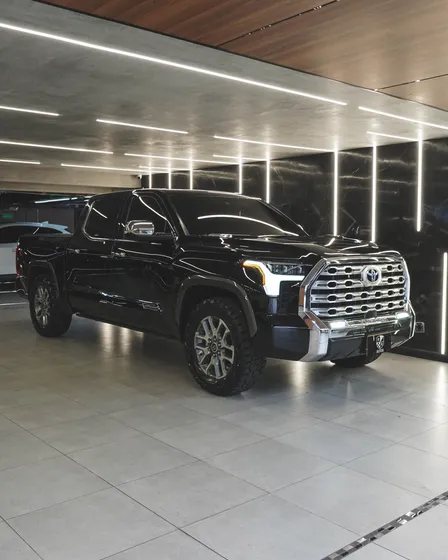 Toyota Tundra 1794 Híbrida