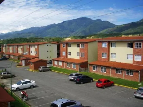 Guatire Urbanización Valle Arriba, Conjunto Residencial Valle Grande
