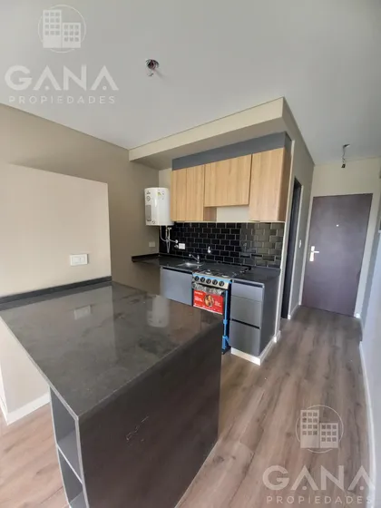 Venta Departamento En Barrio Lourdes Balcon Con Parrillero.