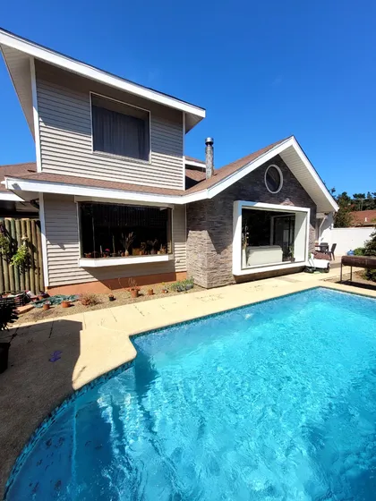 Lindo  Chalet Ubicado En Villa Buen Retiro Algarrobo