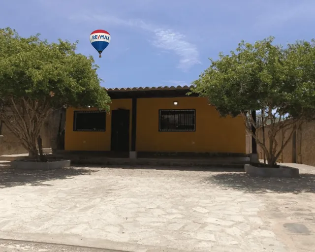 Casa Estilo Rústico Auténtico Con Detalles Encantadores, Calle Figueroa, Sector Apostadero, Pampatar