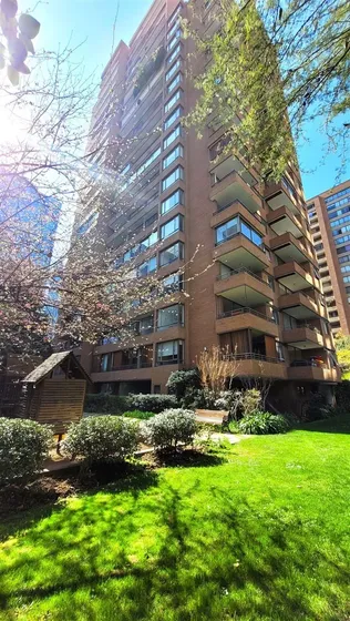 Arriendo Dpto. 3dorm,2baños,2 Estac,bodega. Metro Manquehue