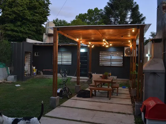 Venta Casa 2 Amb Jardin Parrilla Cochera Trujui
