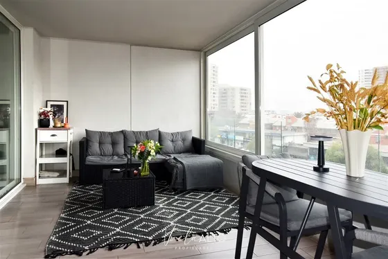 Departamento En Venta De 1 Dorm. En Ñuñoa / Gran Terraza