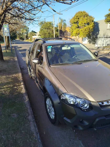 Fiat Strada 1.6 Adventure Cd Capota Pk Seg