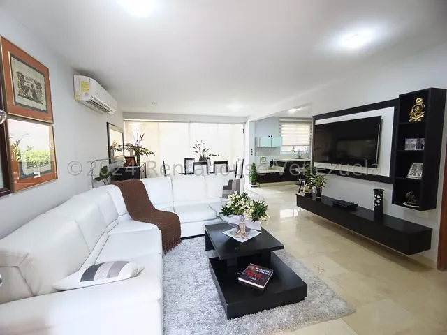 Daniela Linarez Vende Casas Duplex Amplia Y Lujosa En Exclusiva Zona Del Este De Barquisimeto Conectada A Planta Electrica Barquisimeto Lara