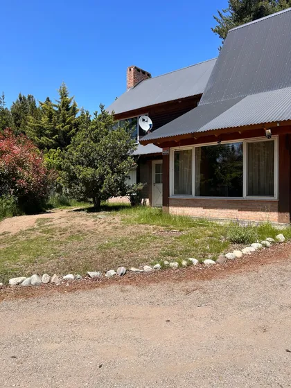 Venta Casa 3 Dormitorios San Martin De Los Andes Con Cochera