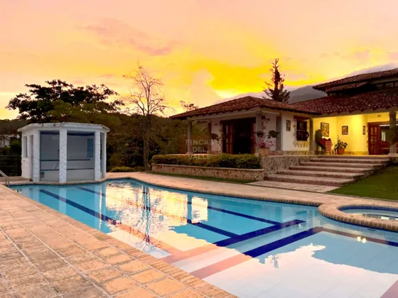 Calima, 3.710 M2, Finca Campestre En Venta