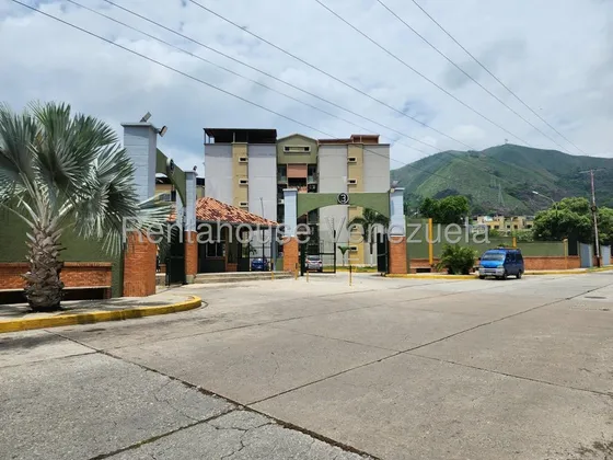 Apartamento En Alquiler Ubicado En Los Jarales San Diego Carabobo Cod 25-22226 Eloisa Mejia