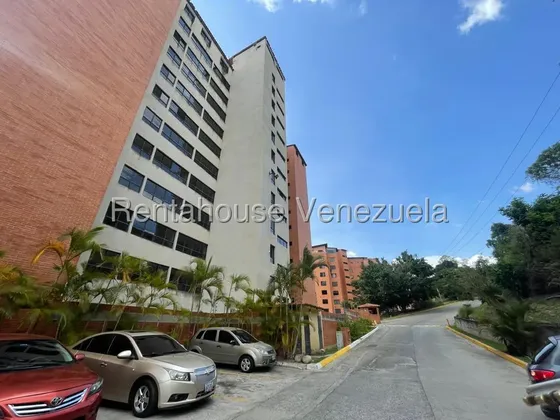 Alquiler De Apartamento En Colinas De La Tahona. Lgb