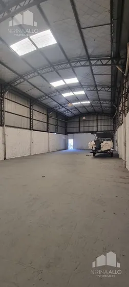 Venta Galpón Ituzaingó