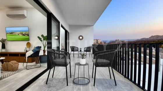 Condo De Lujo En Venta En Cerro Colorado  Comodidad Y Estilo Con Vista Al Mar