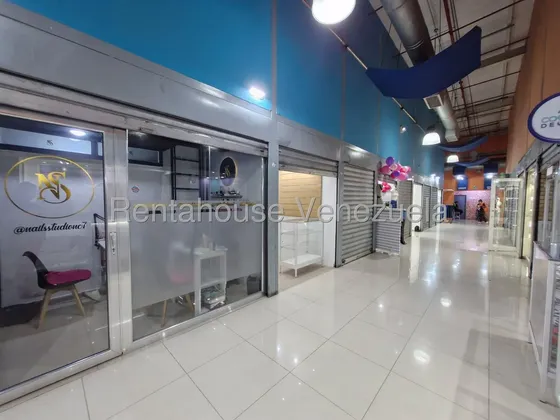 Local Comercial En Cc Gran Bazar Excelente Oportunidad Estef 26-6207