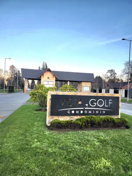 Casa Familiar En Exclusivo Condominio Vista Golf, Temuco