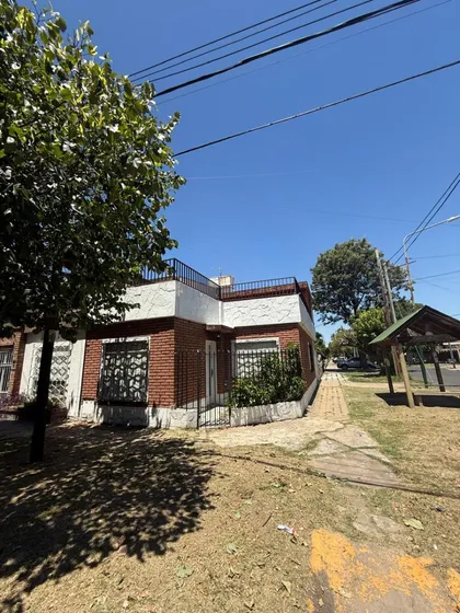 Oportunidad Unica Ph En Esquina - Villa Ariza - Ituzaingo