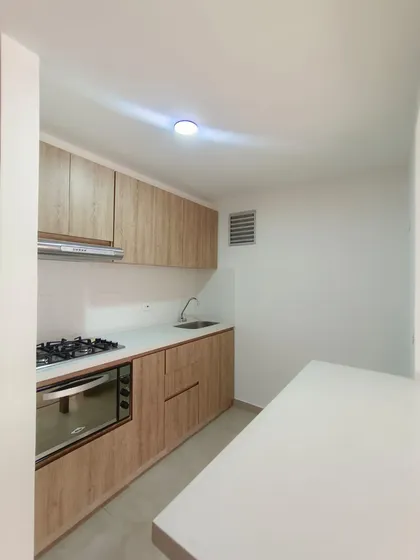 Apartamento Para Estrenar Cerca A La U Militar