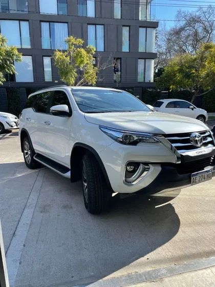 Toyota Hilux Sw4 2.8 Srx 177cv 4x4 7as At