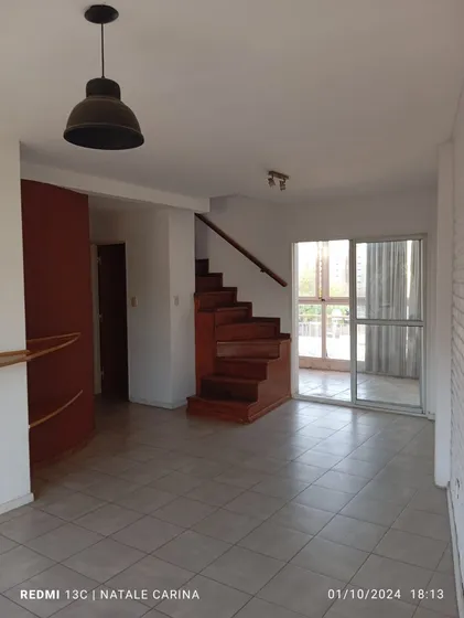 Vendo Depto Estilo Duplex 87 M2, Excelente Ubicacion 