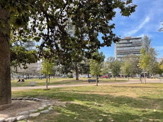 Excelente, Tres Dormitorios, Plaza Las Lilas