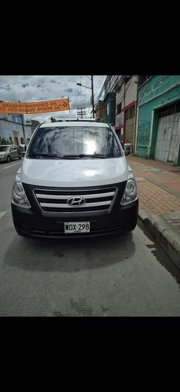 Hyundai H1 2.4l
