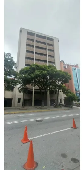 Alquilo Local Comercial A Nivel Calle 100m2 El Rosal 9509