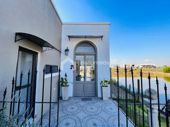 Casa En Venta 5 Ambientes En El Cantón, Escobar. Lote Al Agua Y Piscina!