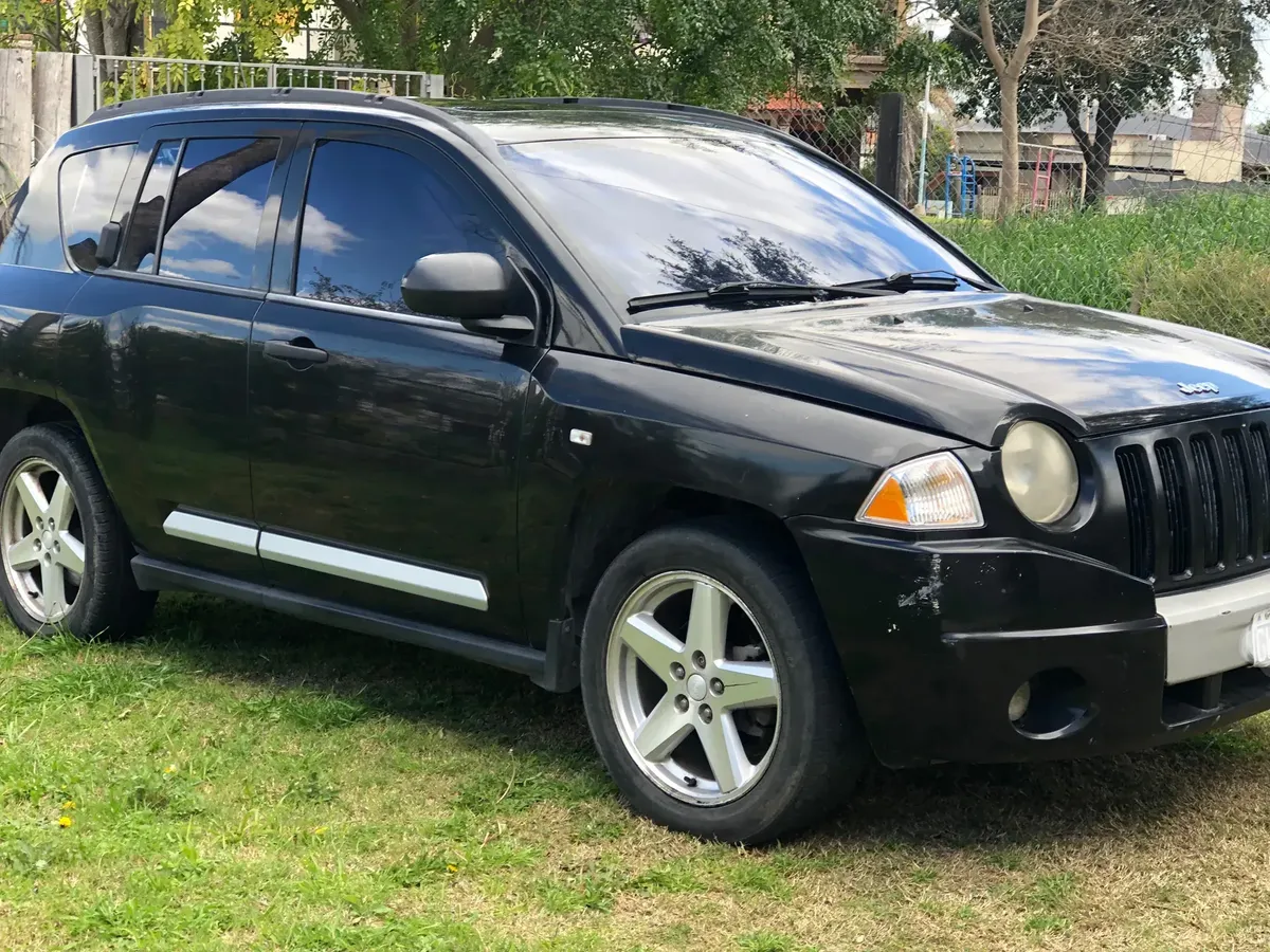 Jeep Compass 2.4 Sport 4X4 CVT