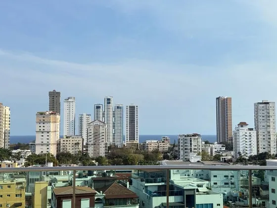 Penthouse En Alquiler Como Nuevo Con Excelente Ubicación Y Distribución En Renac