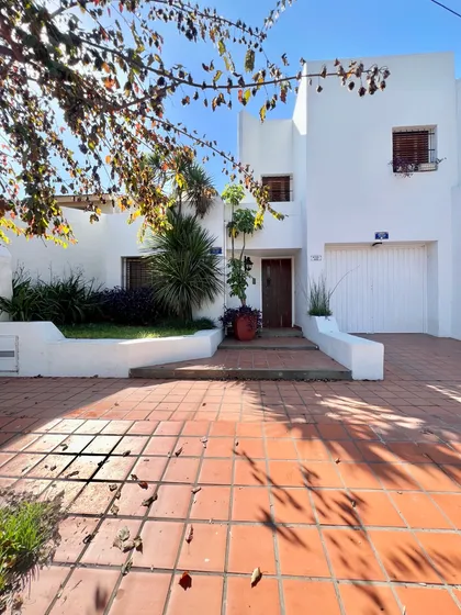 Casa - Moreno