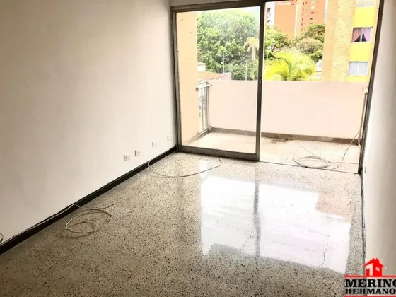 Apartamento En Venta En Conquistadores. Cod V3555