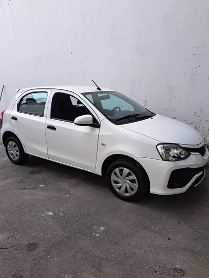 Toyota Etios 1.5 Sedan X