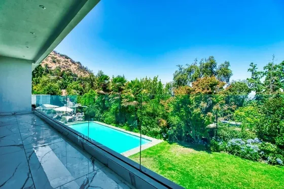 Espectacular Casa En Santa Maria De Manquehue