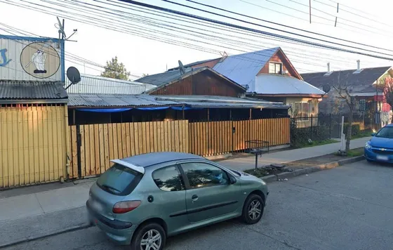 Casa En Venta De 2 Dorm. En Curicó