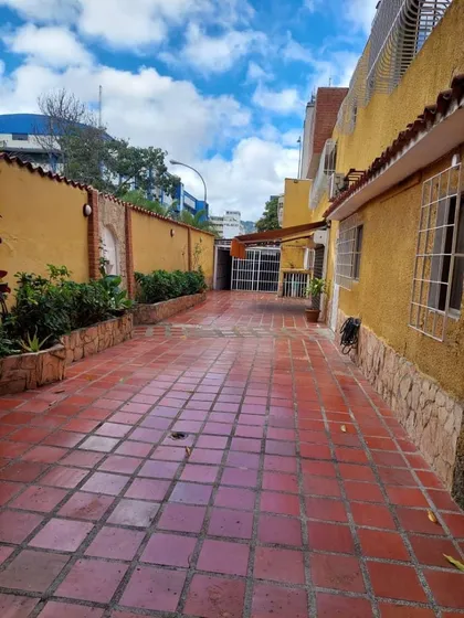 Se Vende Casa Comercial En La Trinidad