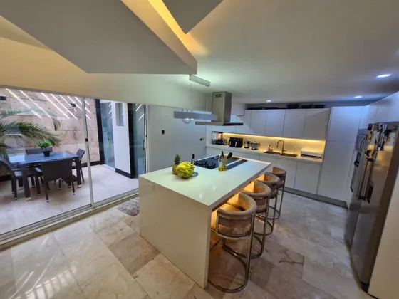 Venta De Moderna Casa En Urb. Trigal Norte Hel - Dvip