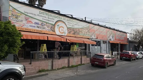 En Venta Gran Local Comercial En Buin - Centro