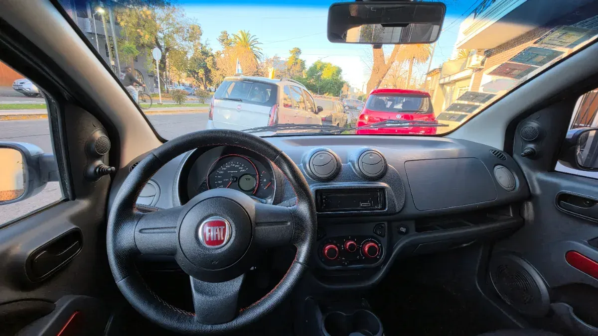 Fiat Uno 1.4 Sporting5095976845351526410