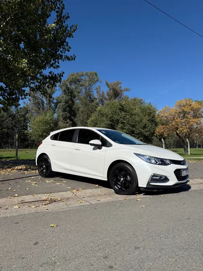 Chevrolet Cruze 1.8 Lt Mt